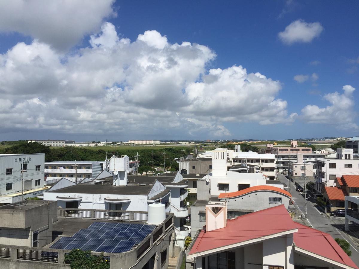 Апартаменти Mr Kinjo In Maehara Okinawa Екстер'єр фото